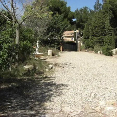 T3 Avec Grande Terrasse Et Jardin Sur Les Hauteurs De Martigues Exterior photo